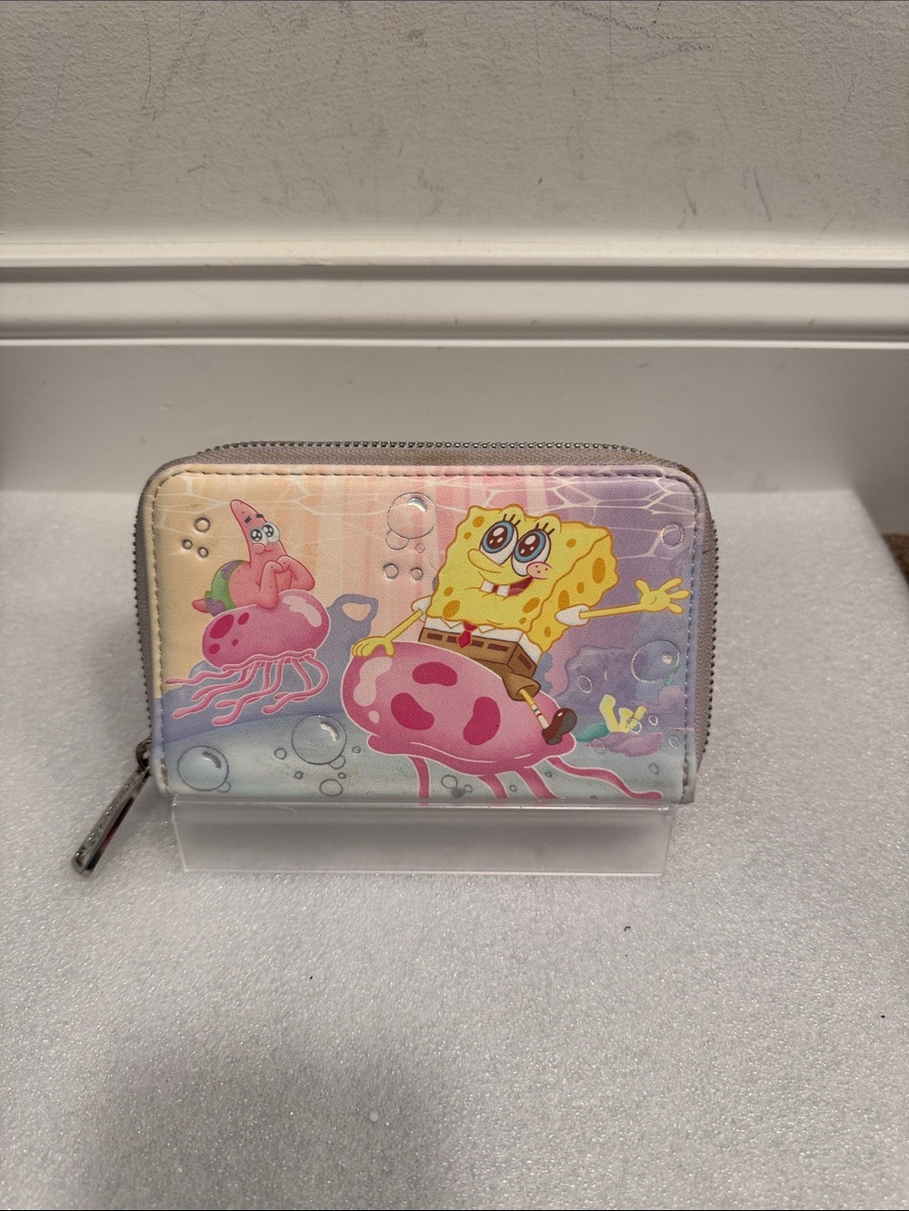 Loungefly SpongeBob SquarePants Pastel Jellyfishing Zip Around Wallet